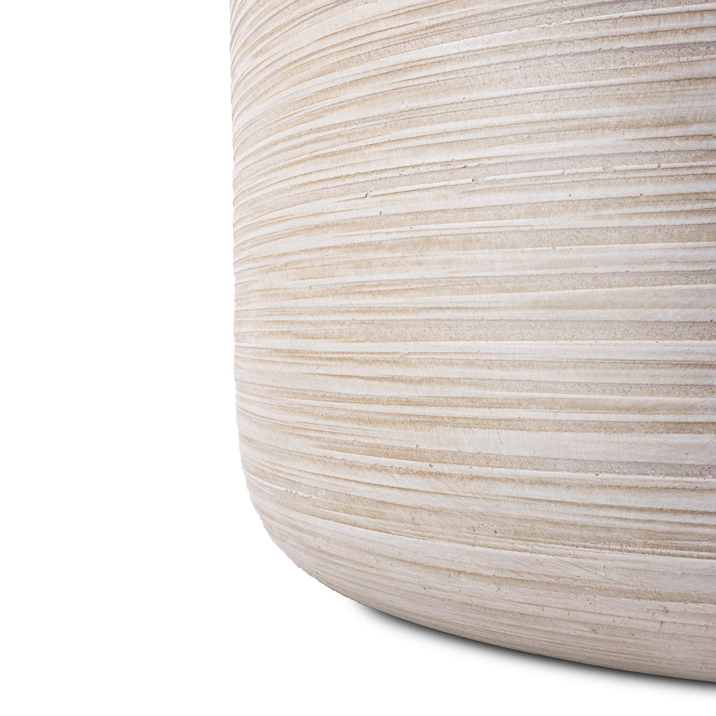 Dune Cylinder Planter - Oat - Bottom Edge