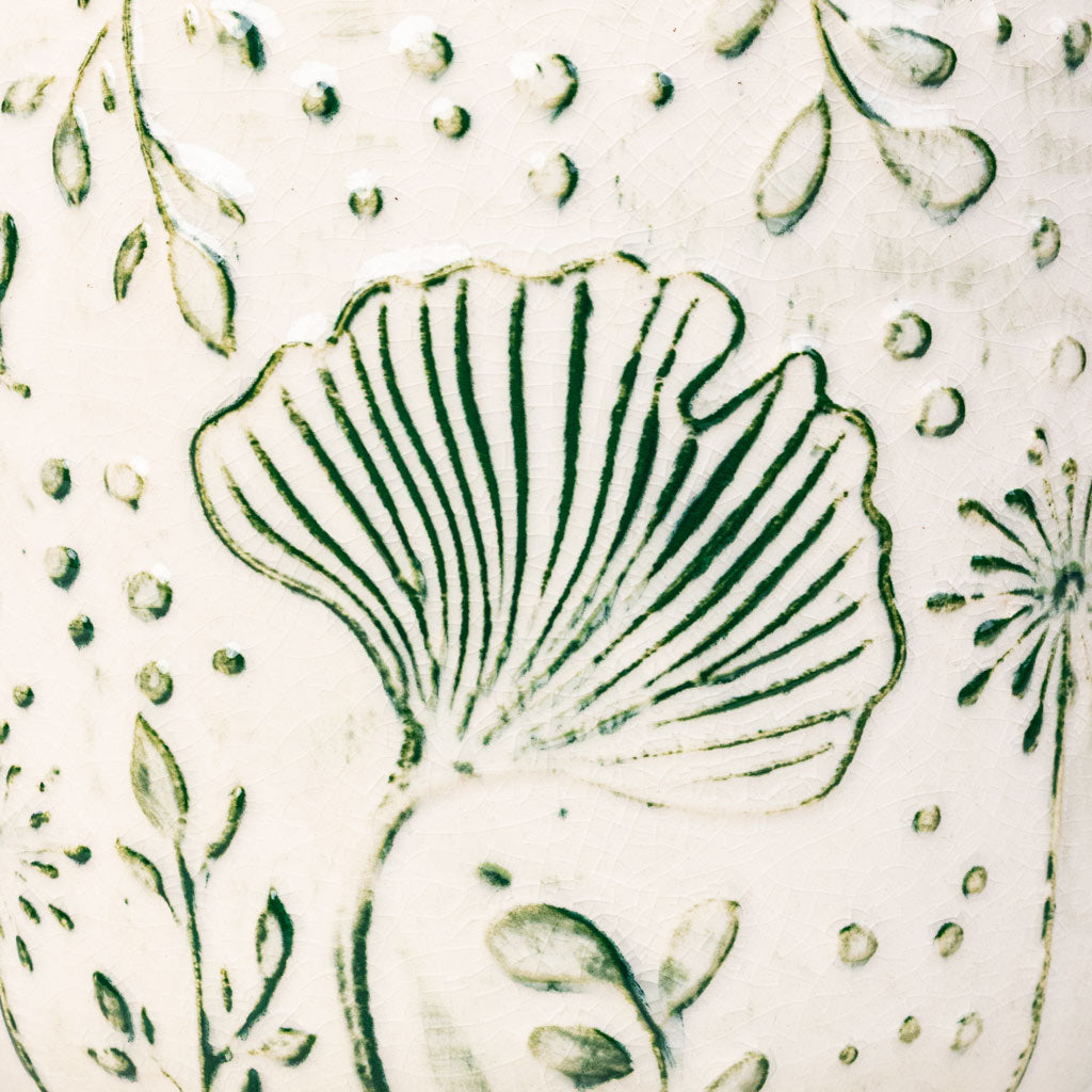 Emilia Pot Green Close UP