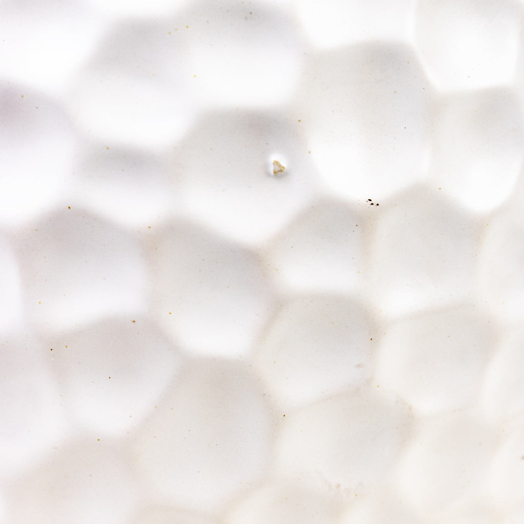 Kew Textured Pot White Close Up