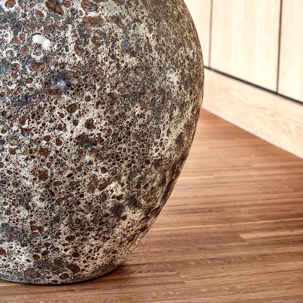 Lava Balloon Relic Planter - Rust