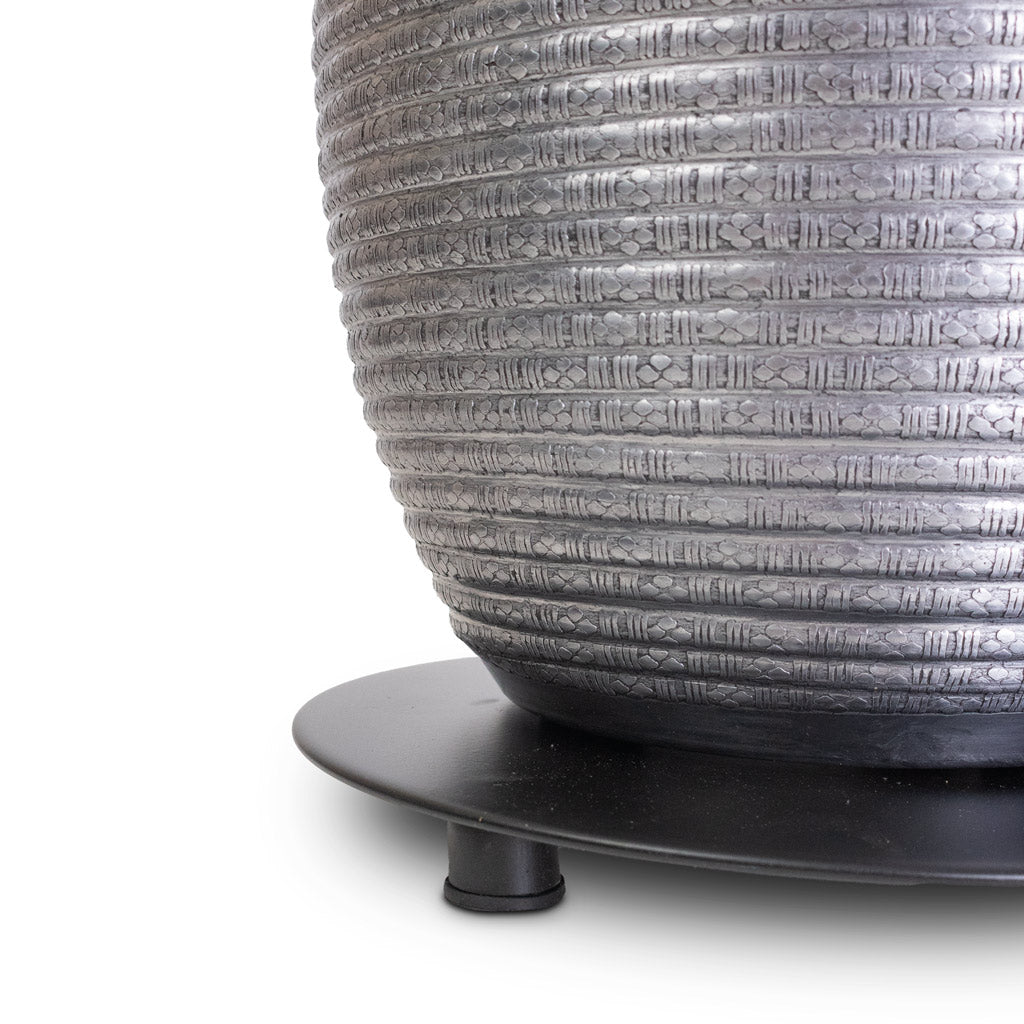 Louis Low Plant Stand Black With Elise Lead Pot