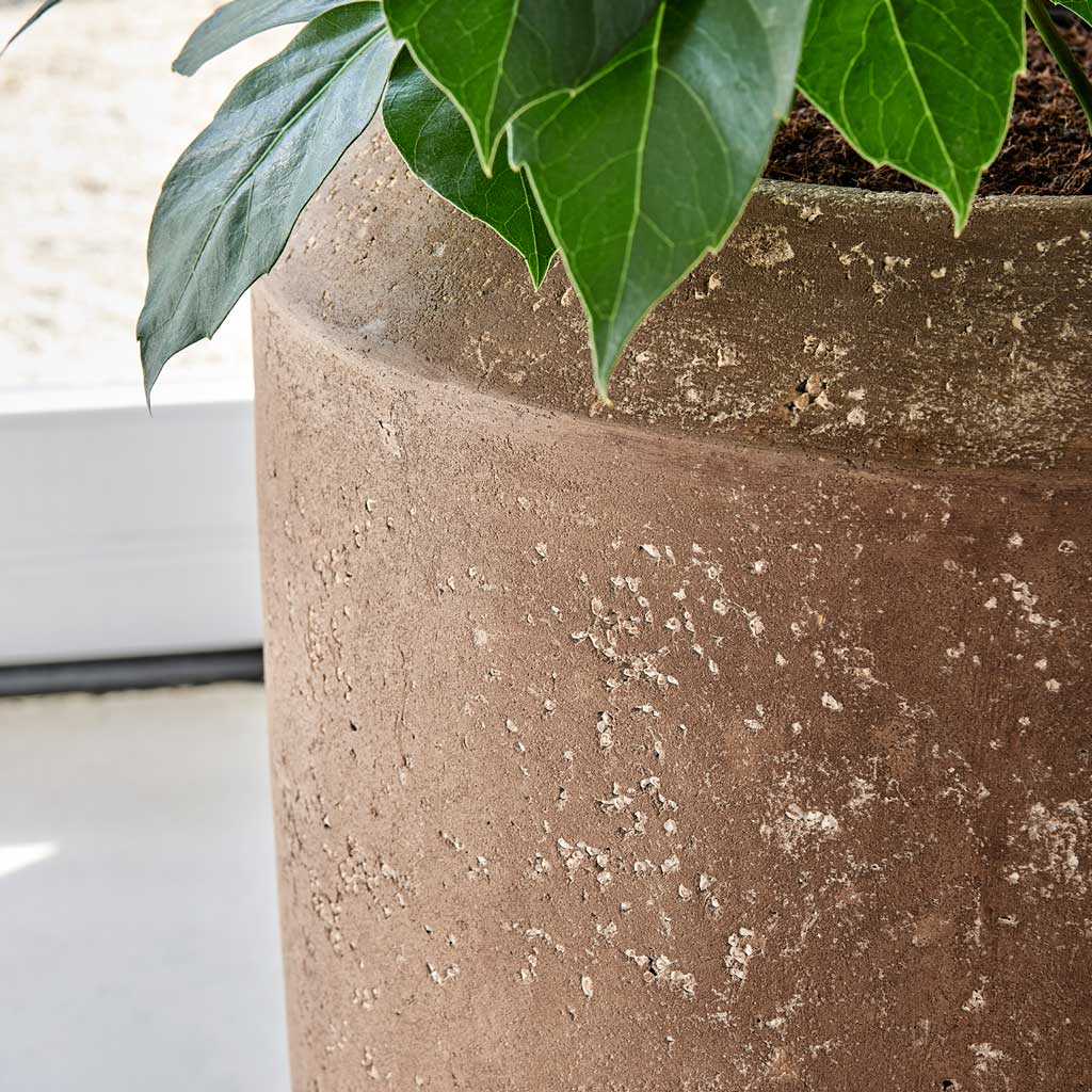 Polystone Coated Plain Coppa Planter - Rock Surface