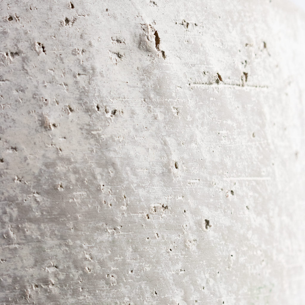 Cas Pot Cool Grey Close Up
