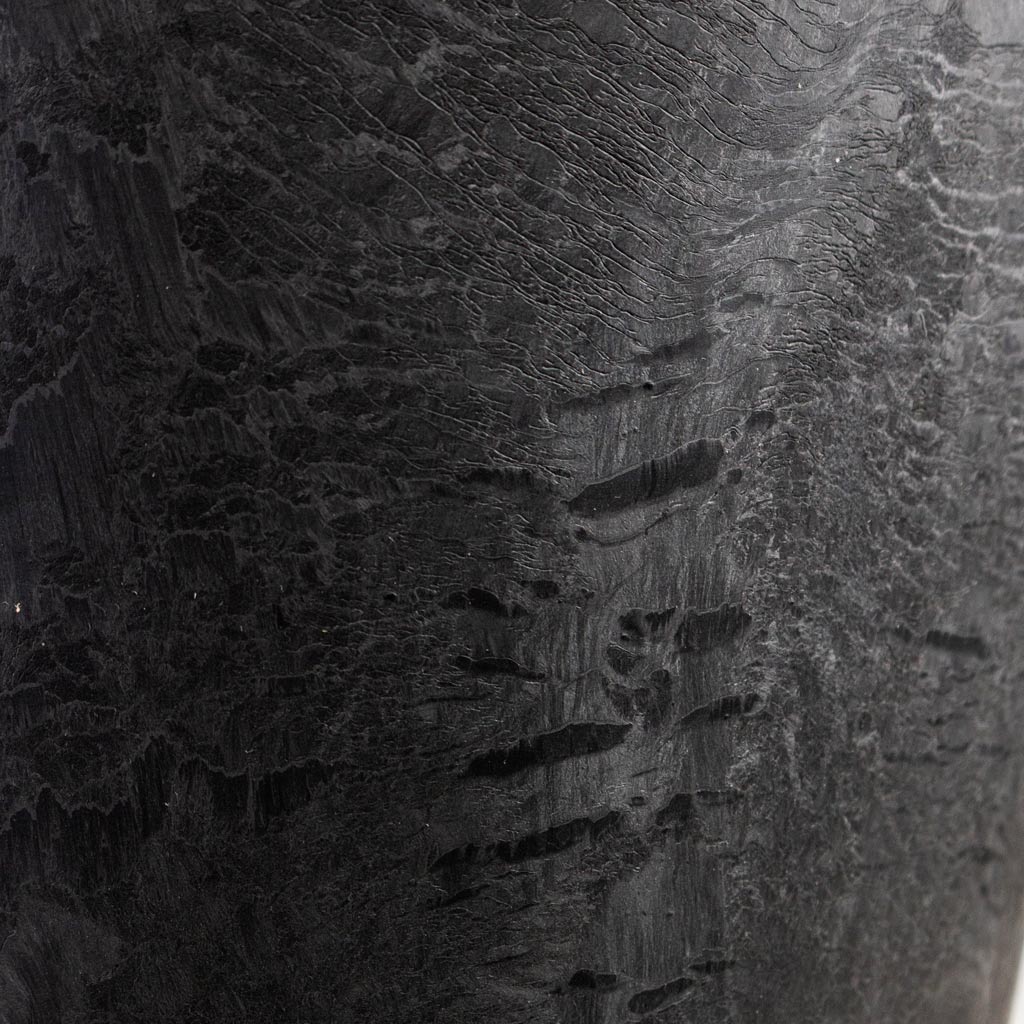 Claire Artstone Pot Black Close Up