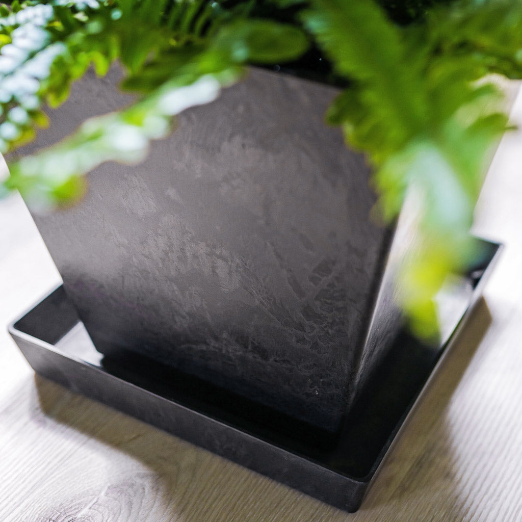 Ella Artstone Plant Pot Saucer - Black