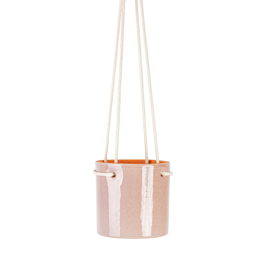 Kai Hanging Pot Blush 11x10cm Pot medium shot