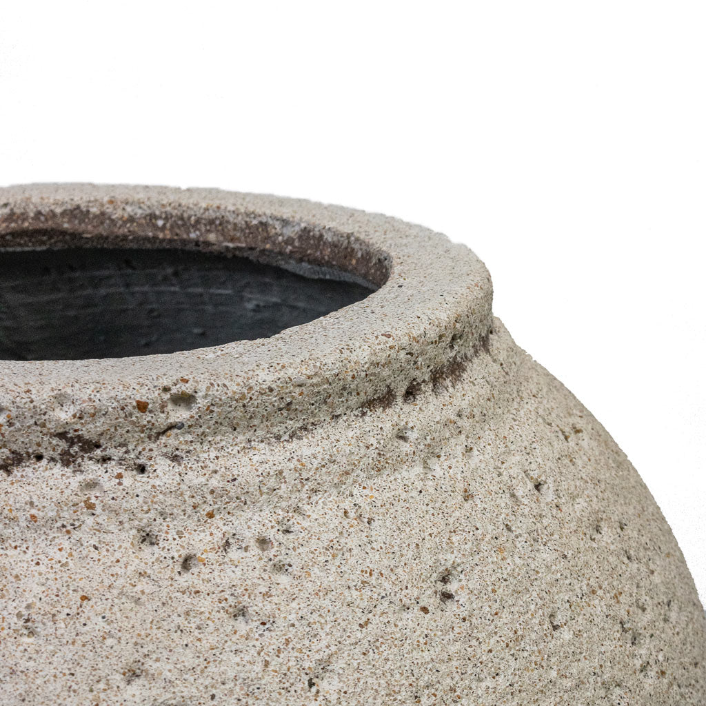Zeus Mediterranean Planter - Chalk White Rim