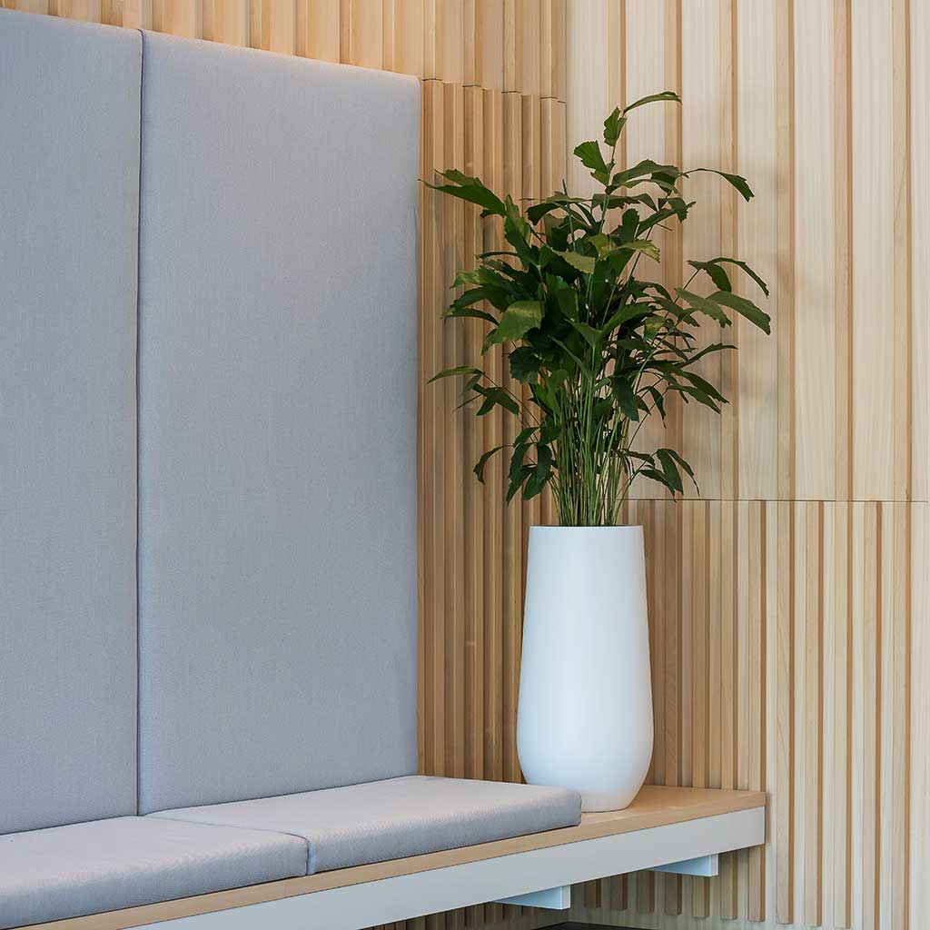 Nax Planter Essential Matte White - Medium